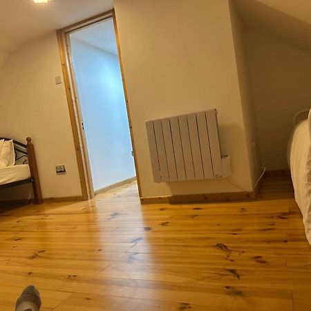 Tran Homestay Лондон Экстерьер фото