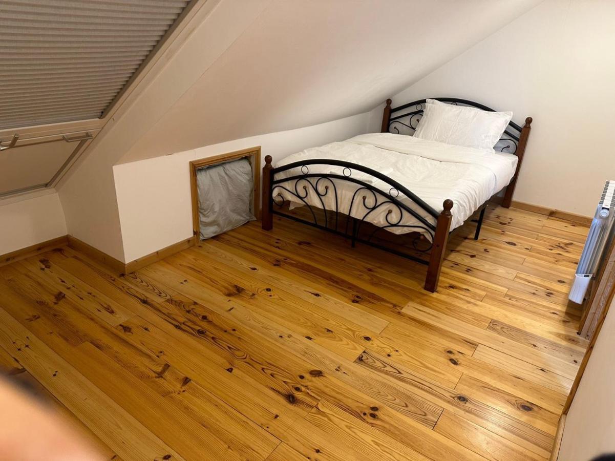 Tran Homestay Лондон Экстерьер фото