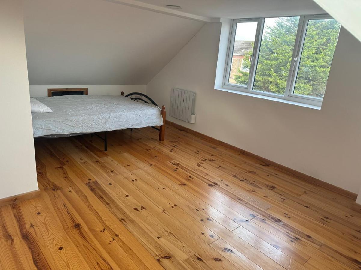 Tran Homestay Лондон Экстерьер фото